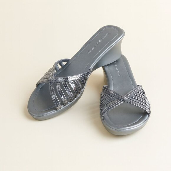 Montego Bay Club Silver Sandals Sequin Wedge Slip On Womens 7 Wedge Strappy Shoe - Picture 1 of 14